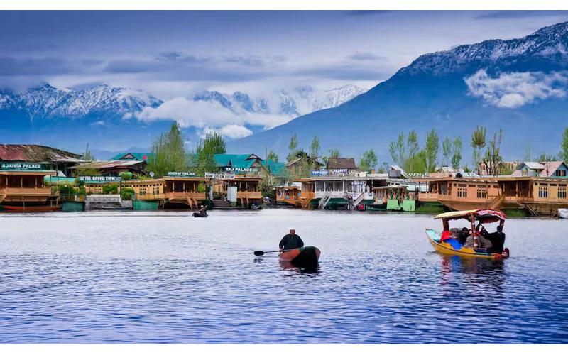 Kashmir Grand Tour – image 4