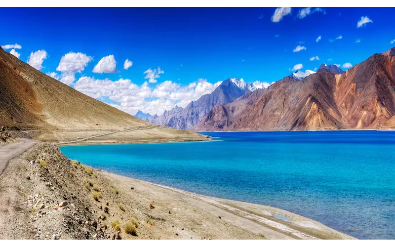 Ladakh Grand Tour – Nubra Pangong Tso Moriri – image 2