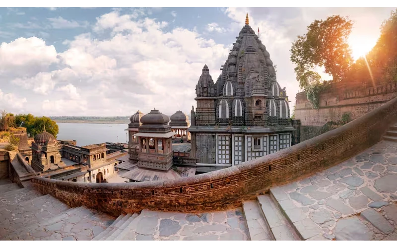 Khajuraho & Orchha Heritage Tour