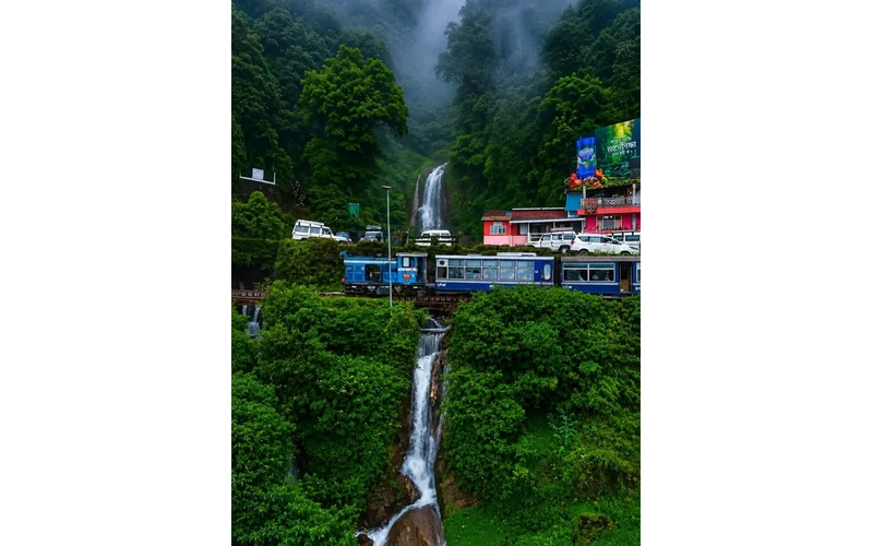 Darjeeling & Kalimpong Hill Tour